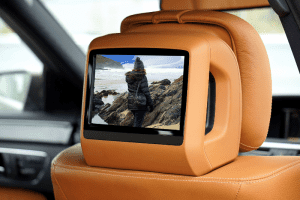 מסך לרכב - אילו שימושים יש למסך ברכב בנוסף למערכות מולטימדיה?